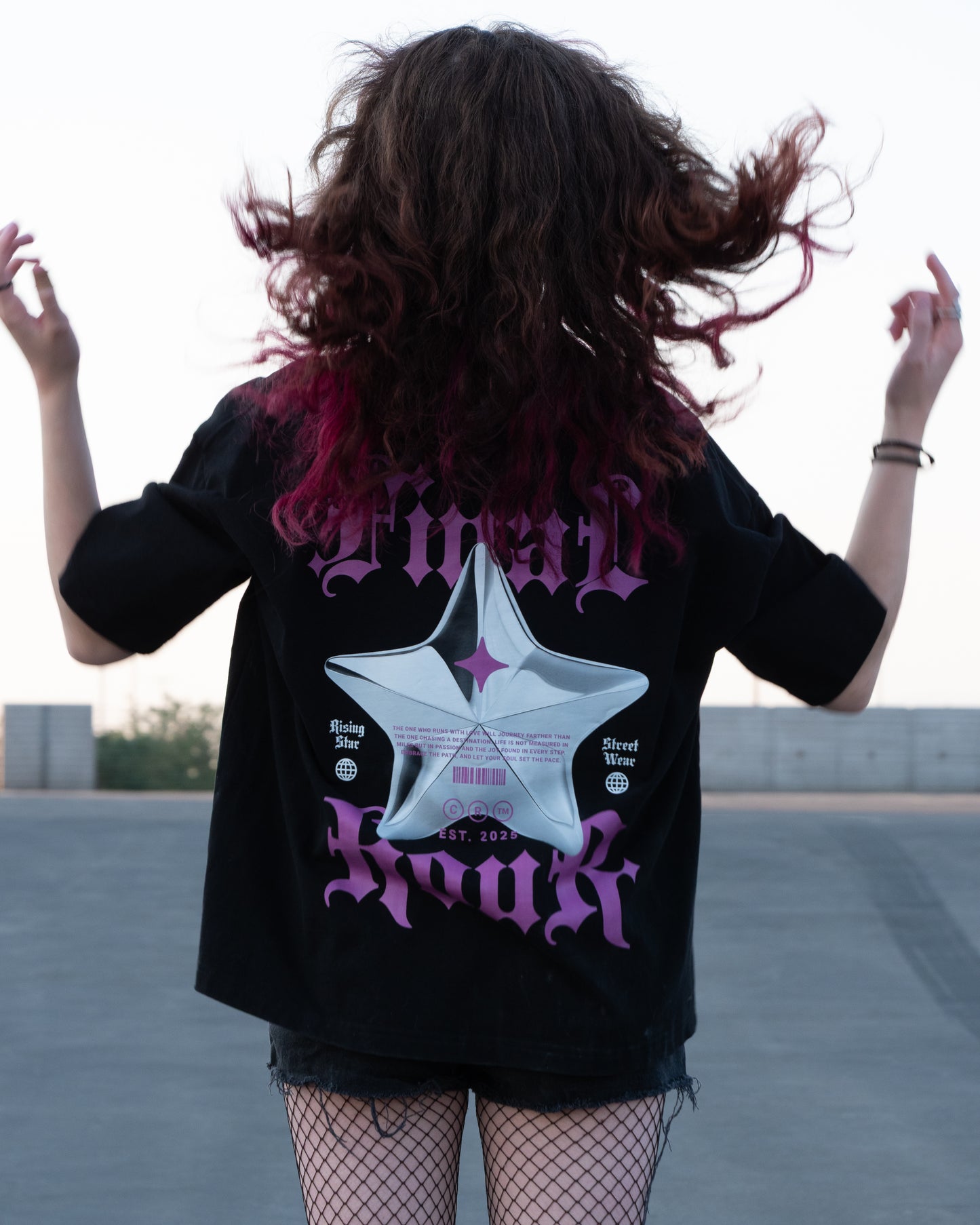RISING STAR TEE